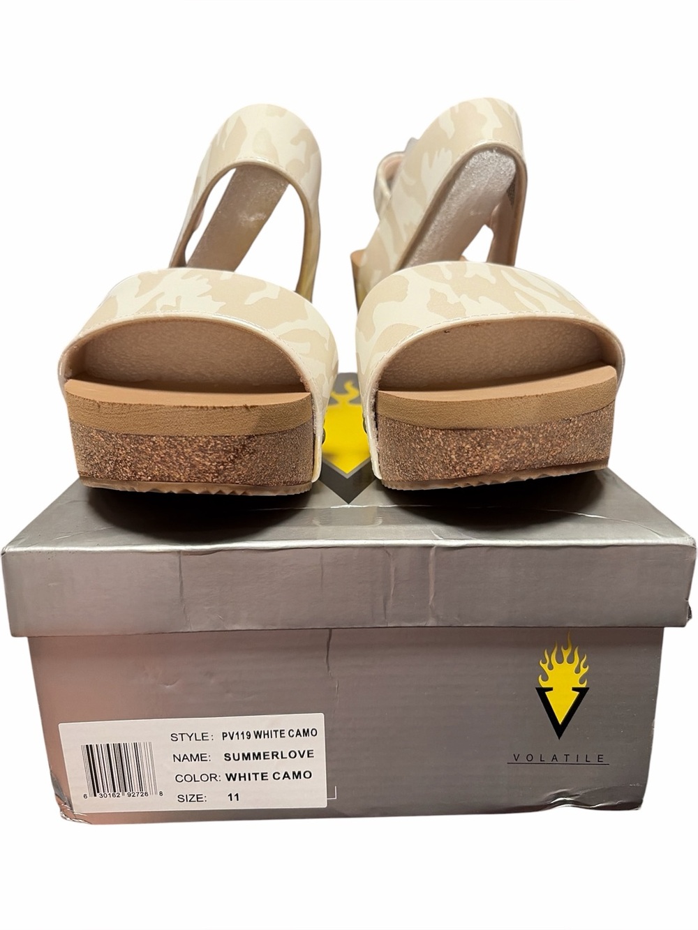 NIB Volatile Summer Love Wedge Sandals in White Camo Size 11